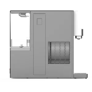 Prabangus juodo dizaino vandens aparatas modernioje virtuvėje